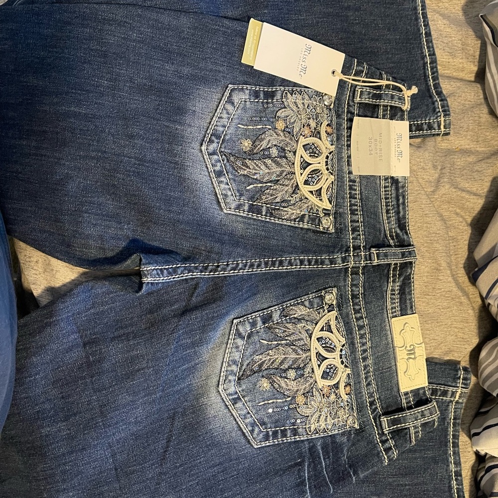 Miss Me Mid-Rise Bootcut Blue Jeans